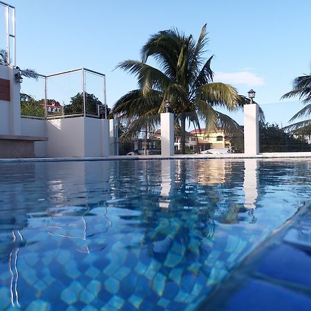 Lee Boutique Hotel Tagaytay Tagaytay City Bagian luar foto