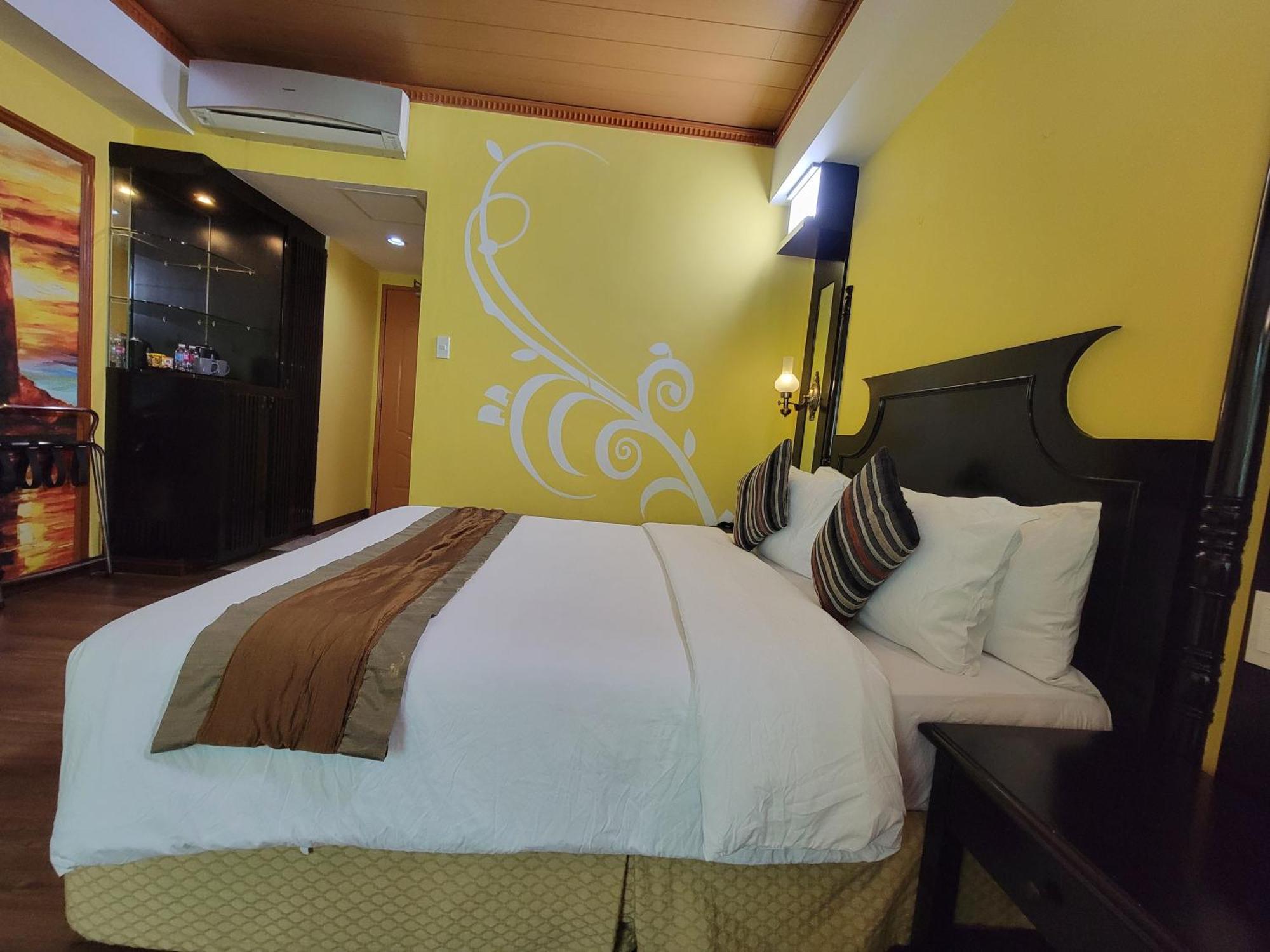 Lee Boutique Hotel Tagaytay Tagaytay City Bagian luar foto